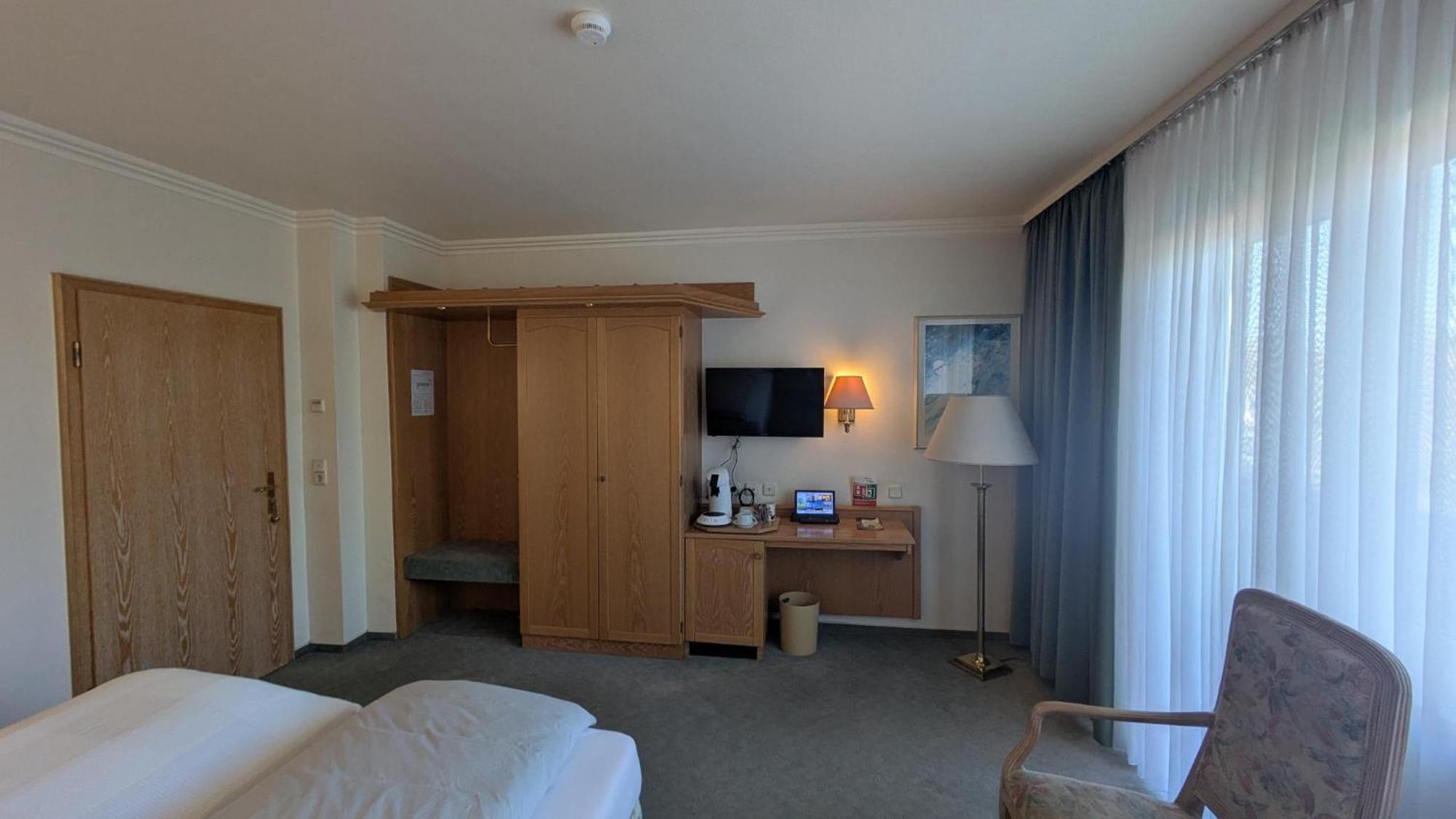 Landhotel Sonneneck - Breuna Im Naturpark Zewnętrze zdjęcie