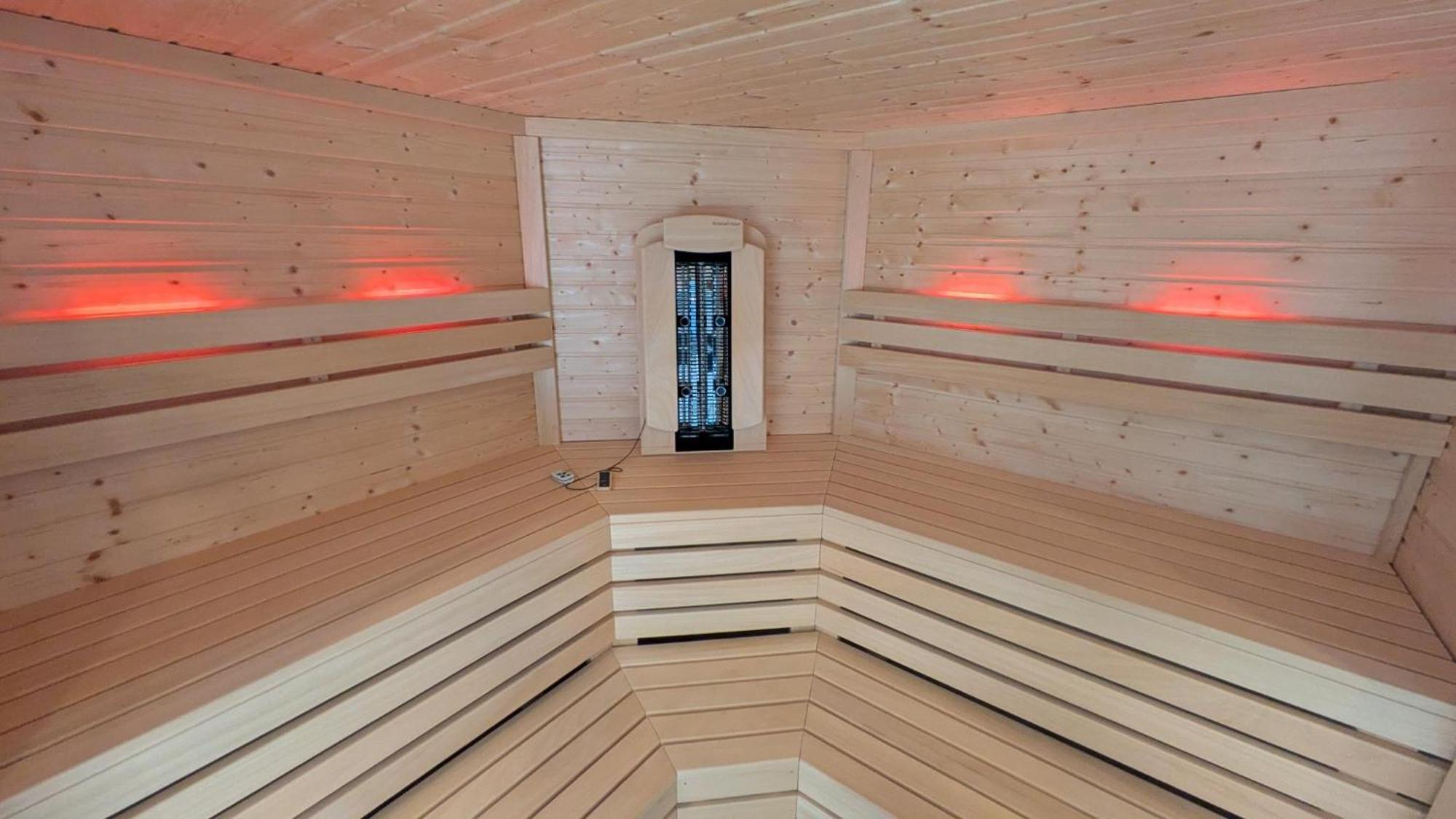 Landhotel Sonneneck - Breuna Im Naturpark Zewnętrze zdjęcie