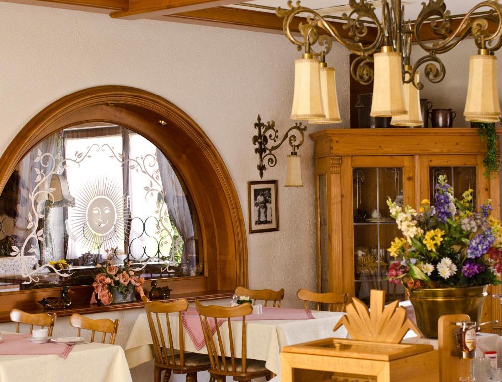 Landhotel Sonneneck - Breuna Im Naturpark Zewnętrze zdjęcie